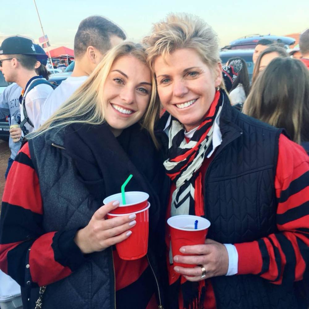 Meet your Posher, Danielle